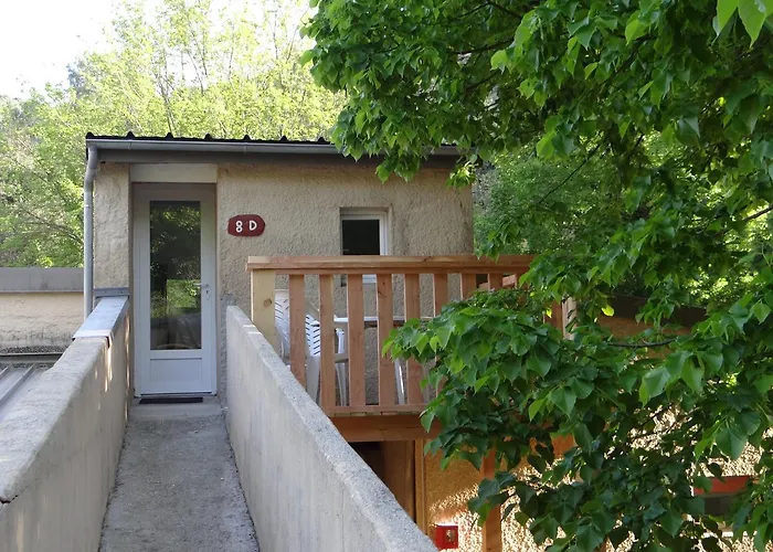 Resort Village De Gites Le Martinet En Bord De Riviere : Le Gardon De Sainte Croix Saint-Etienne-Vallee-Francaise