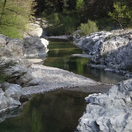 Rezort Village De Gites Le Martinet En Bord De Riviere : Le Gardon De Sainte Croix